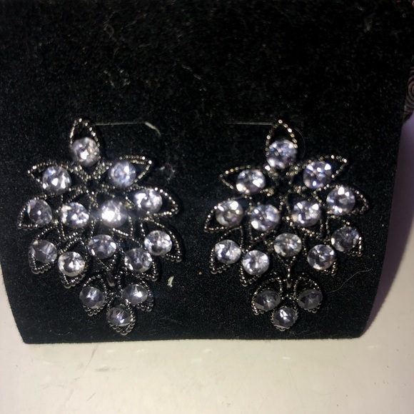 Silver Floral Pattern Earrings with Clear Stones - Picture 2 of 4